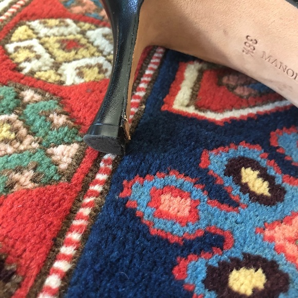 Manolo Blahnik Tuccio Heels - Picture 6 of 8